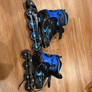 Black Mesh Athletic Shoe Interior with Blue Accent